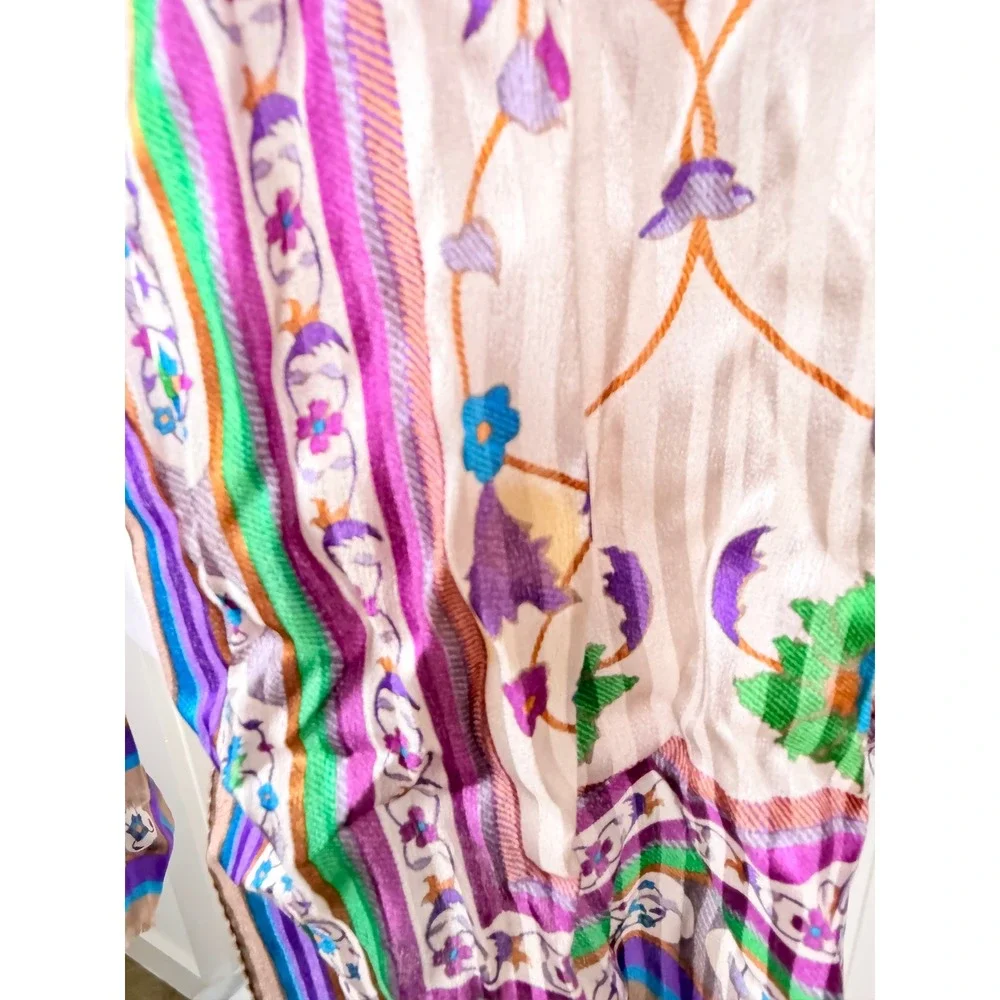 Vintage Oscar de la Renta Floral Silk Blend Scarf Made in Japan